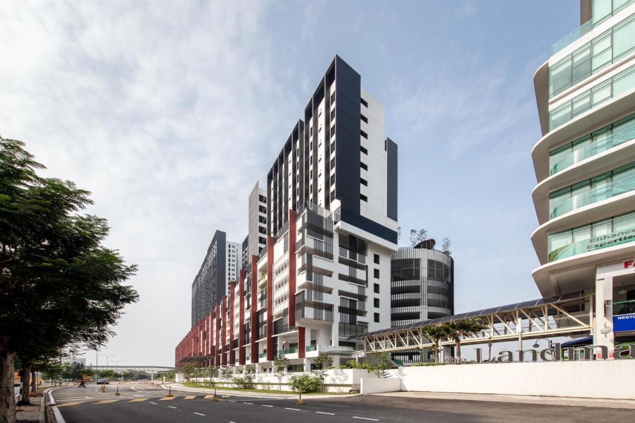 The Canvas Hotel Klang Ngoại thất bức ảnh