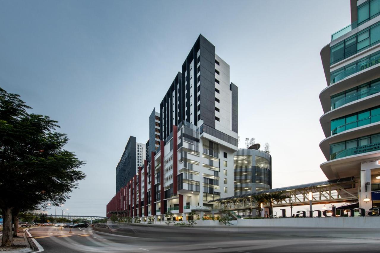 The Canvas Hotel Klang Ngoại thất bức ảnh